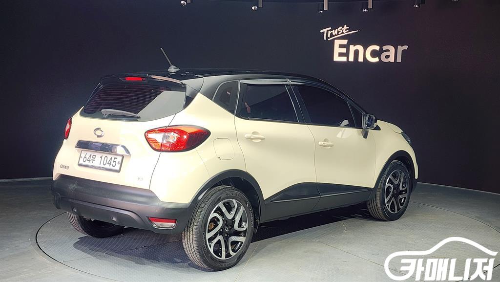 Renault Korea QM3 Diesel 1.5 RE thumbnail 10