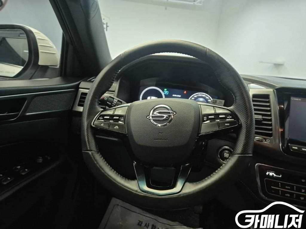 KG Mobility Rexton The New Rexton Sports Diesel 2.2 4WD thumbnail 9