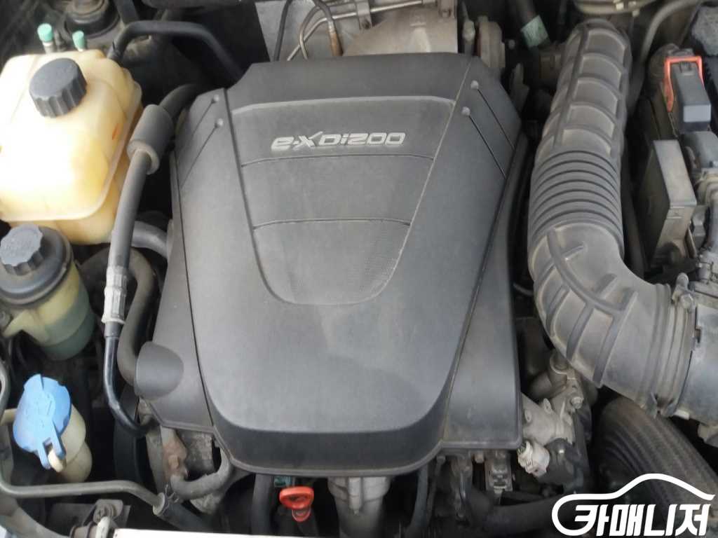 KG Mobility Korando KorandoC CLUBBY 4WD thumbnail 5