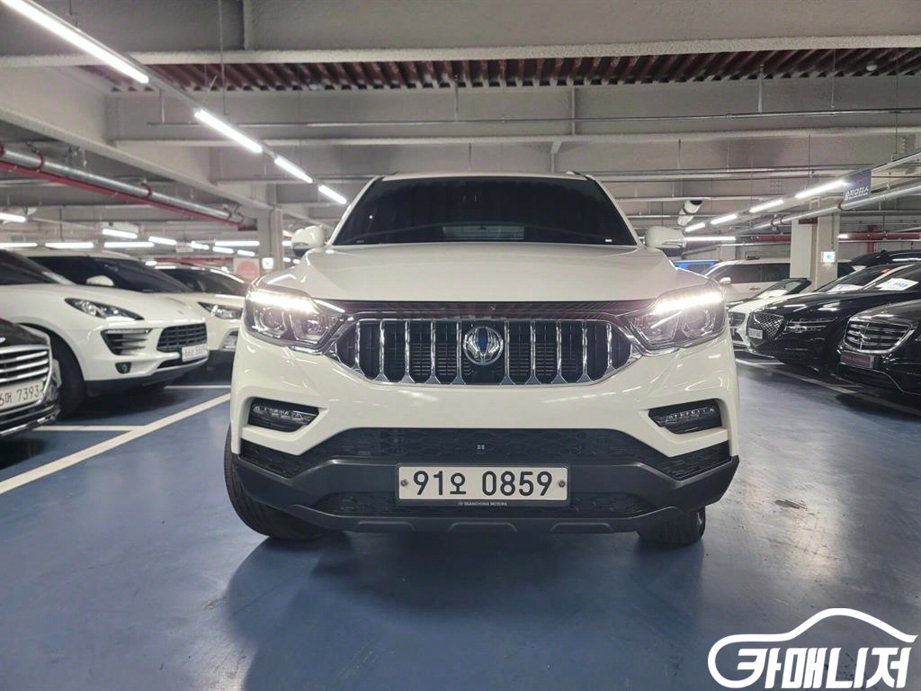 KG Mobility Rexton Rexton Sports Khan Diesel 2.2 4WD thumbnail 3