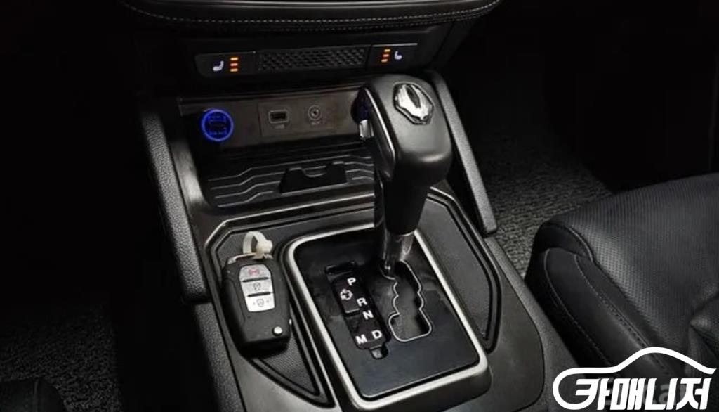 KG Mobility Rexton Rexton Sports 2WD Diesel 2.2 thumbnail 13