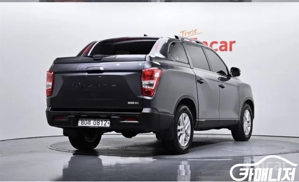 KG Mobility Rexton Rexton Sports 2WD Diesel 2.2 thumbnail 3