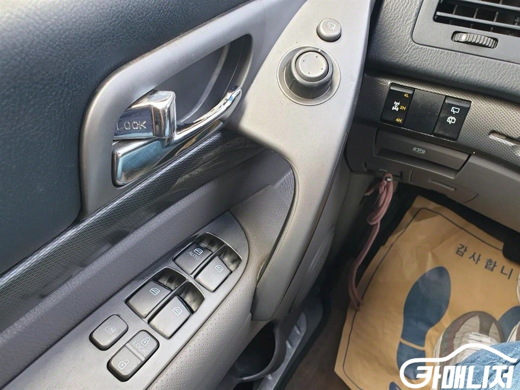 KG Mobility Korando KorandoTuriseumo 4WD GT thumbnail 10