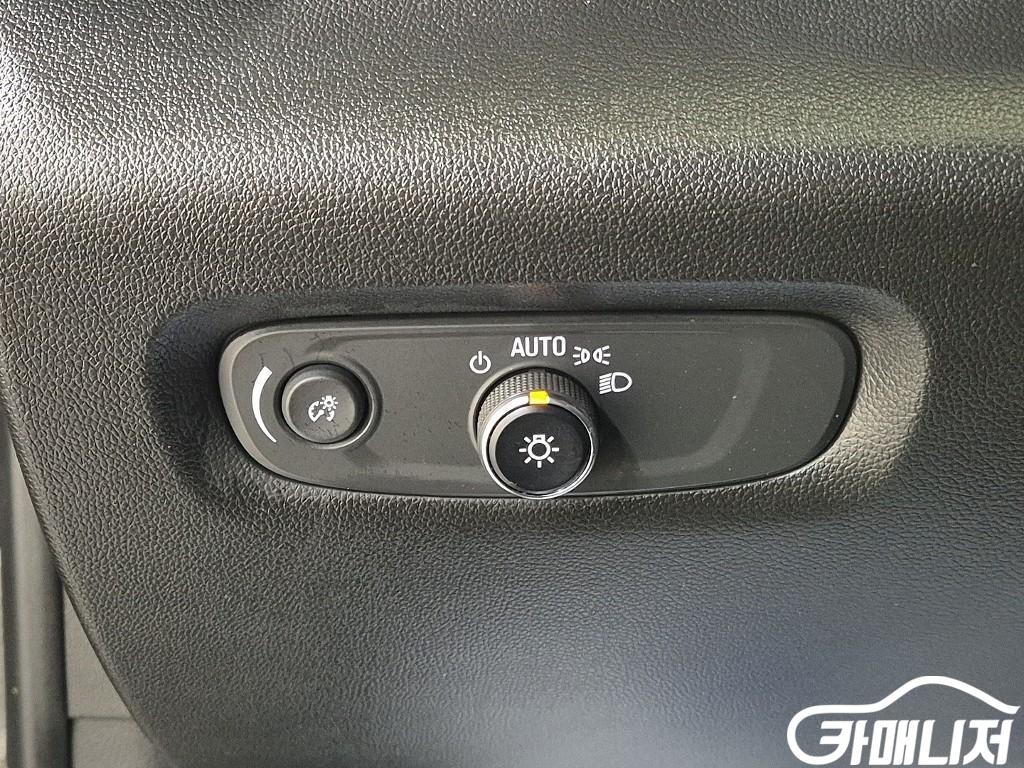 Chevrolet Traverse Teuraebeoseu 3.6 AWD RS thumbnail 17