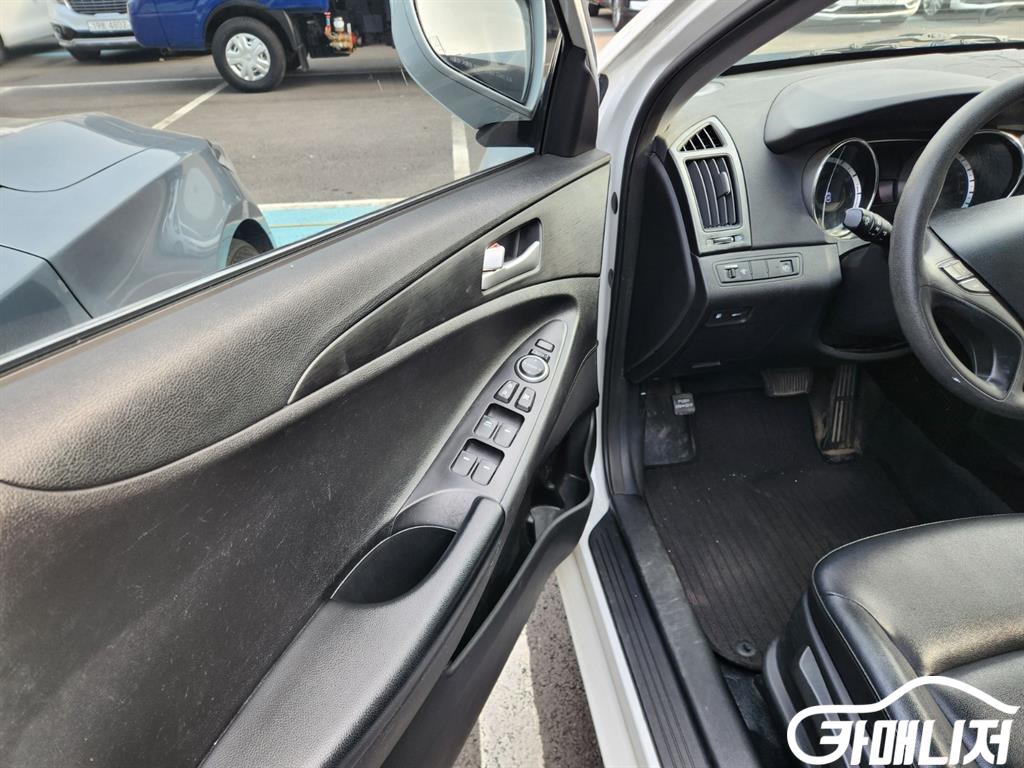 Hyundai Sonata Sonata Deo Brilliant LPI Smart thumbnail 7