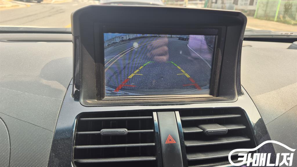 Chevrolet Spark LT thumbnail 16