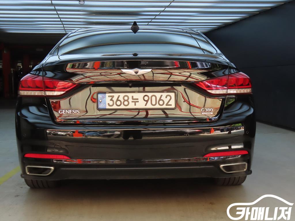 Hyundai Genesis GenesisDH G380 Prestige AWD thumbnail 4
