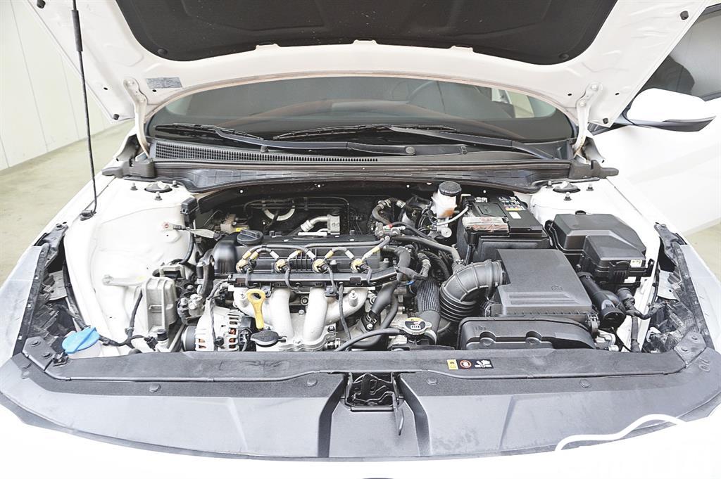 Hyundai Avante 1.6 LPI Modern thumbnail 20