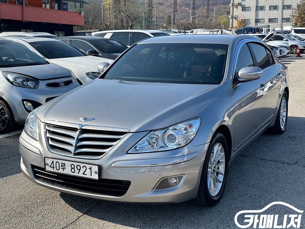 Hyundai Genesis BH330 LUXYRY