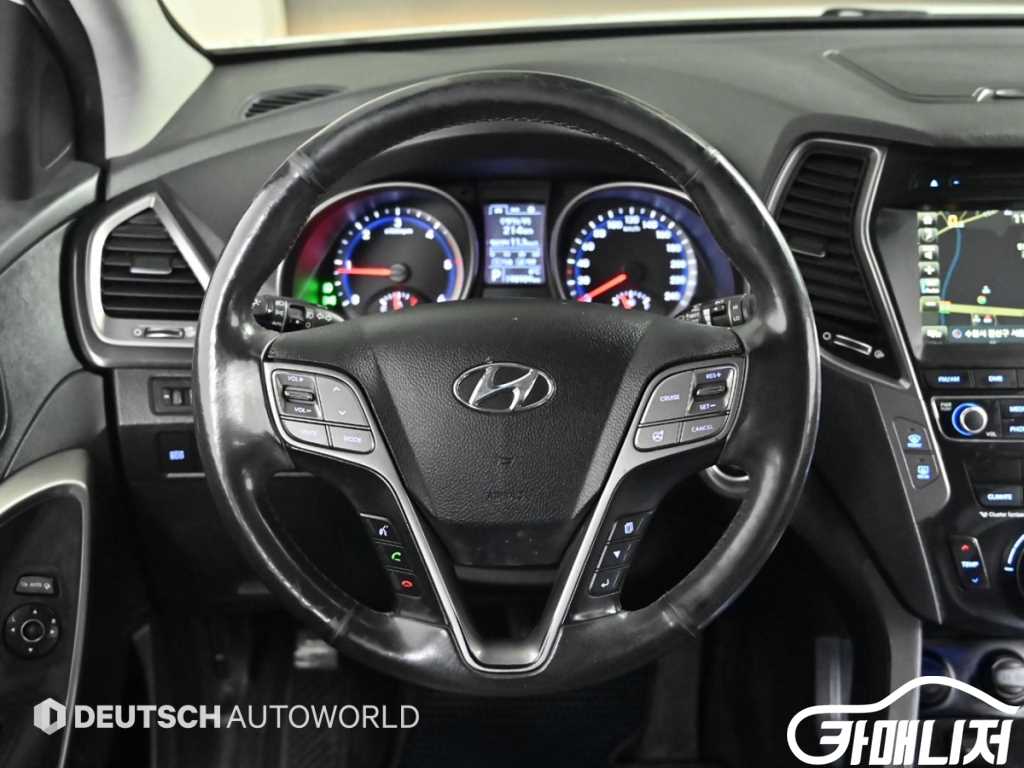 Hyundai Santa Fe Santa Fe DM Diesel 4WD 2.0 Premium thumbnail 13