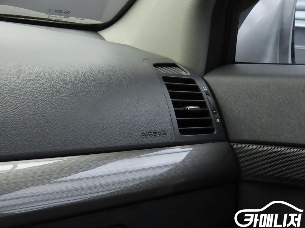 Daewoo Winstorm 5-Seater 2WD thumbnail 17