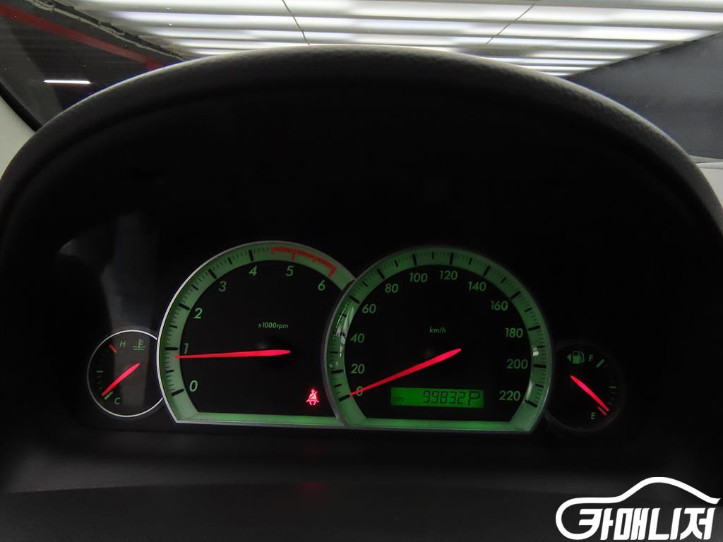 Daewoo Winstorm 5-Seater 2WD thumbnail 9