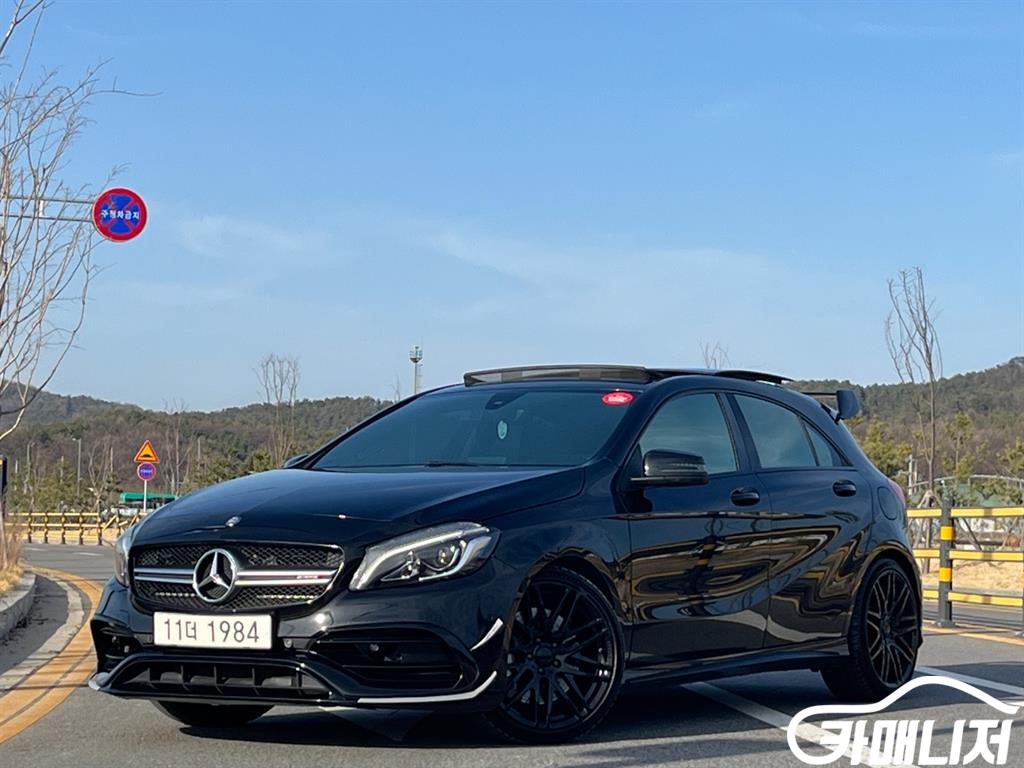 Mercedes-Benz A-Class A-Class W176 A45 AMG 4MATIC