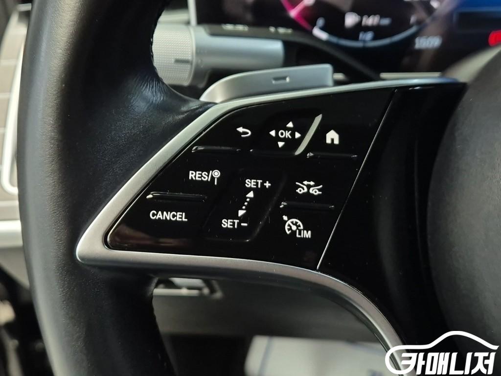 Mercedes-Benz S-Class S-Class-W223 S350 d thumbnail 16