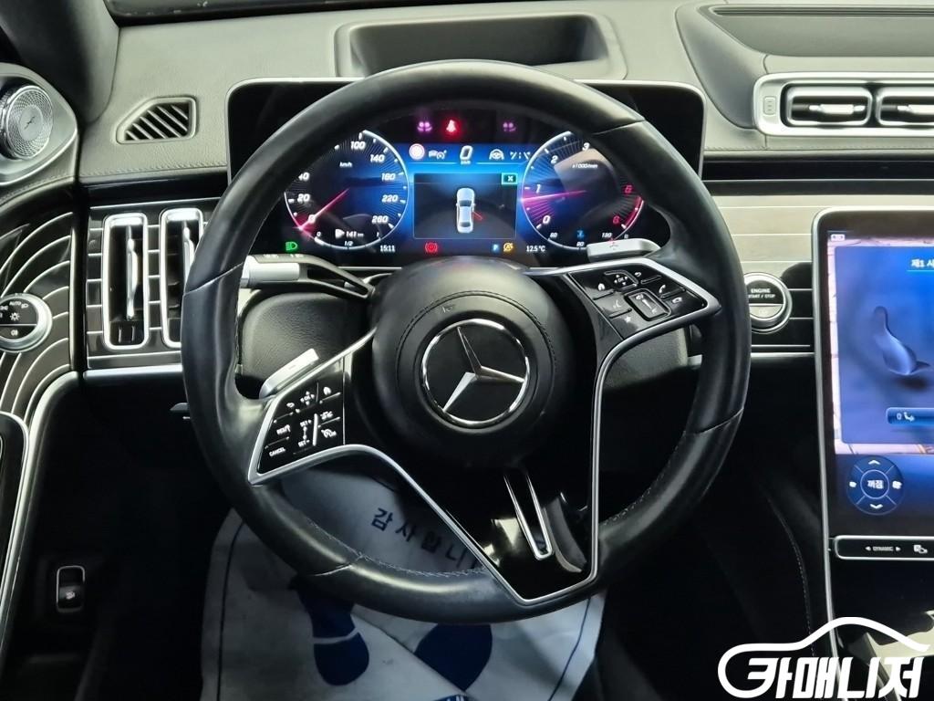 Mercedes-Benz S-Class S-Class-W223 S350 d thumbnail 9