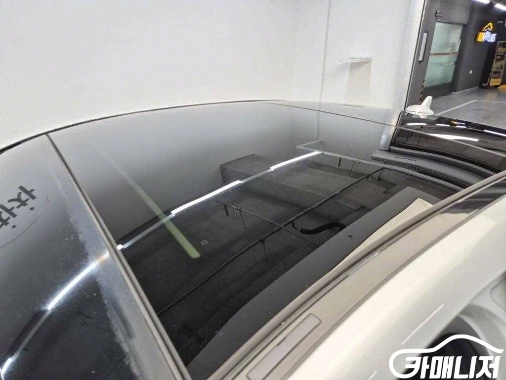 Mercedes-Benz S-Class S-Class-W222 S 350 d 4MATIC thumbnail 13