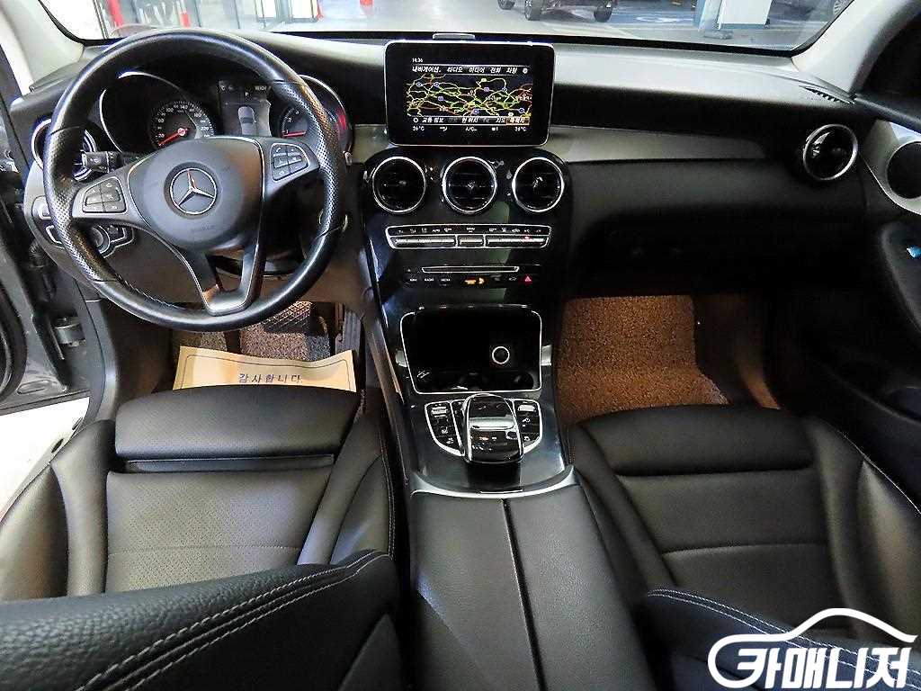 Mercedes-Benz GLC-Class GLC-Class X253 GLC 350 e 4MATIC Premium thumbnail 10