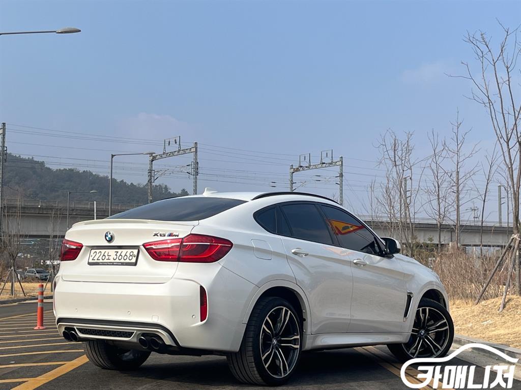 BMW X6 X6 M thumbnail 3