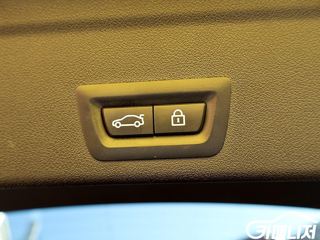 BMW X6 X6 M thumbnail 20