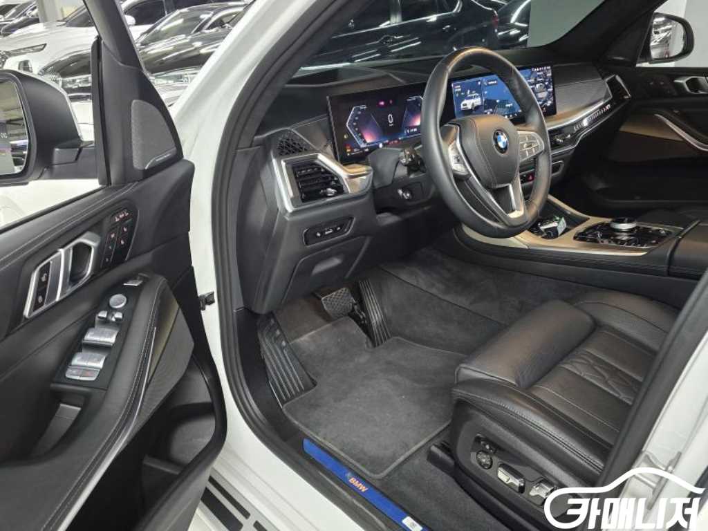 BMW X7 xDrive 40i Design Pure Ekselreonseu 7-Seater thumbnail 15