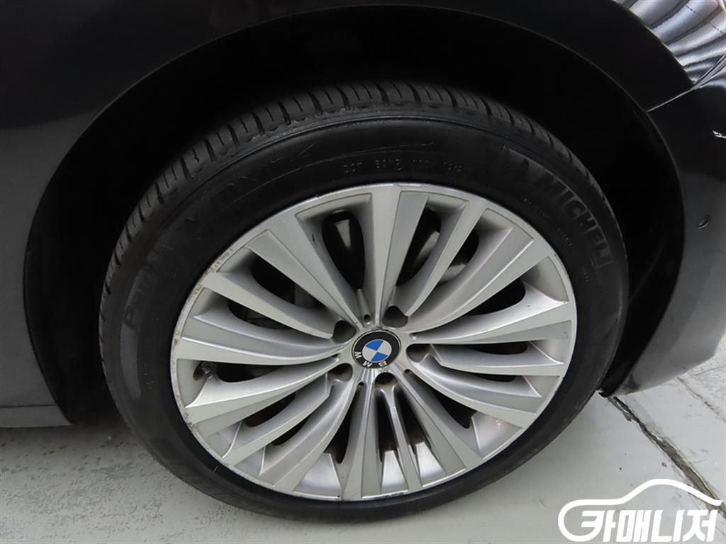 BMW Gran Turismo 5 Series GT GT 30d xDRIVE thumbnail 20