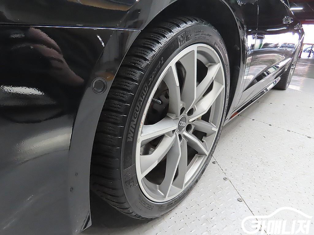 Audi A7 55 TFSI Quattro Premium thumbnail 5