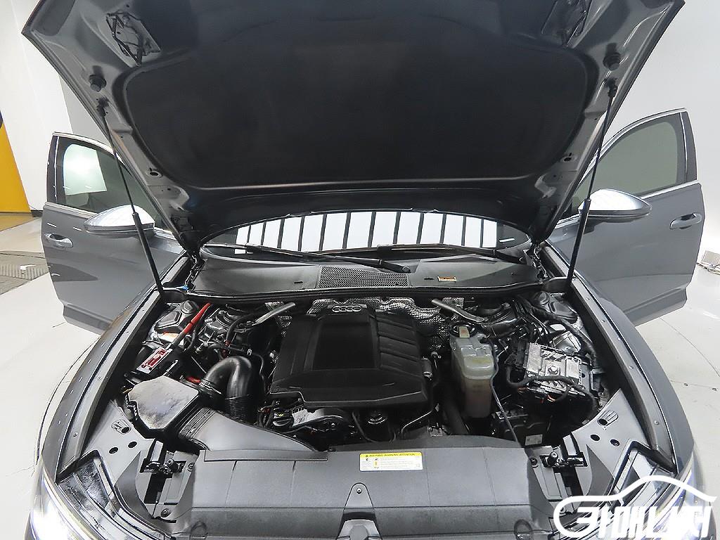 Audi A6 45 TFSI Premium thumbnail 8