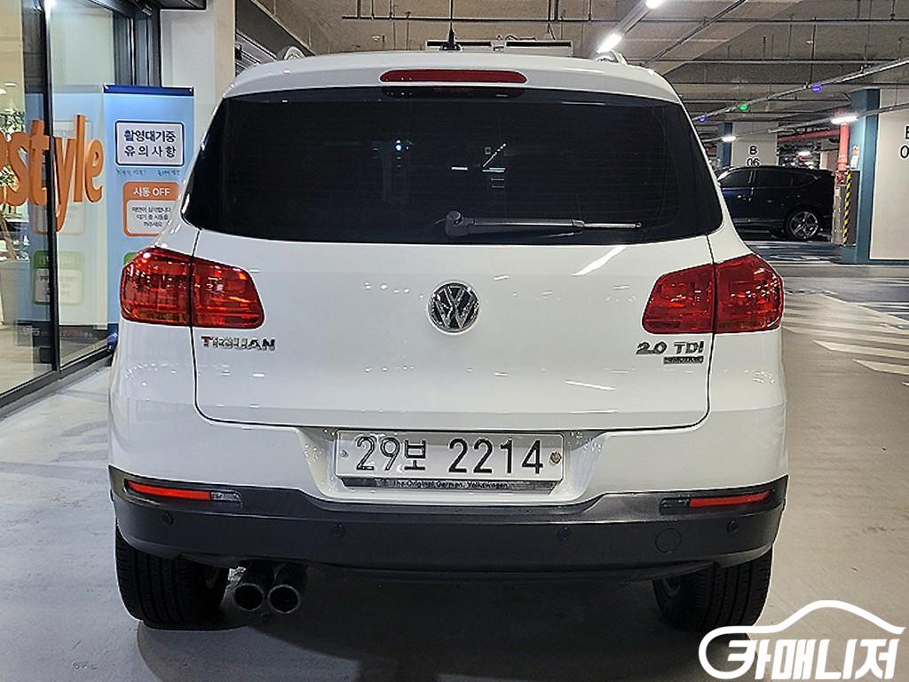 Volkswagen Tiguan 2.0 TDI Premium thumbnail 5