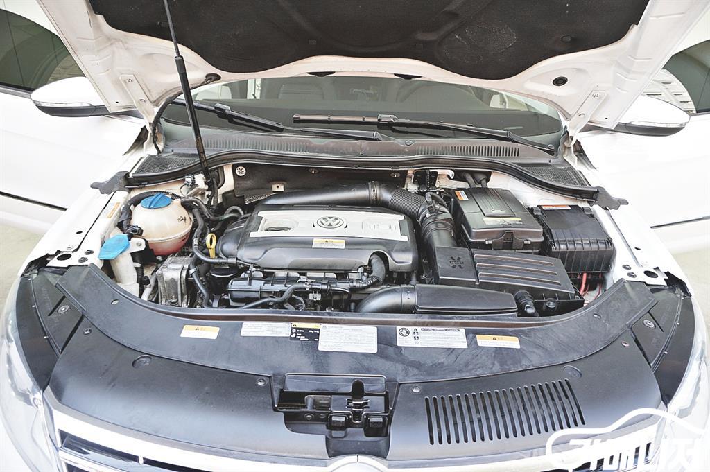 Volkswagen CC New CC 2.0 TSI thumbnail 20