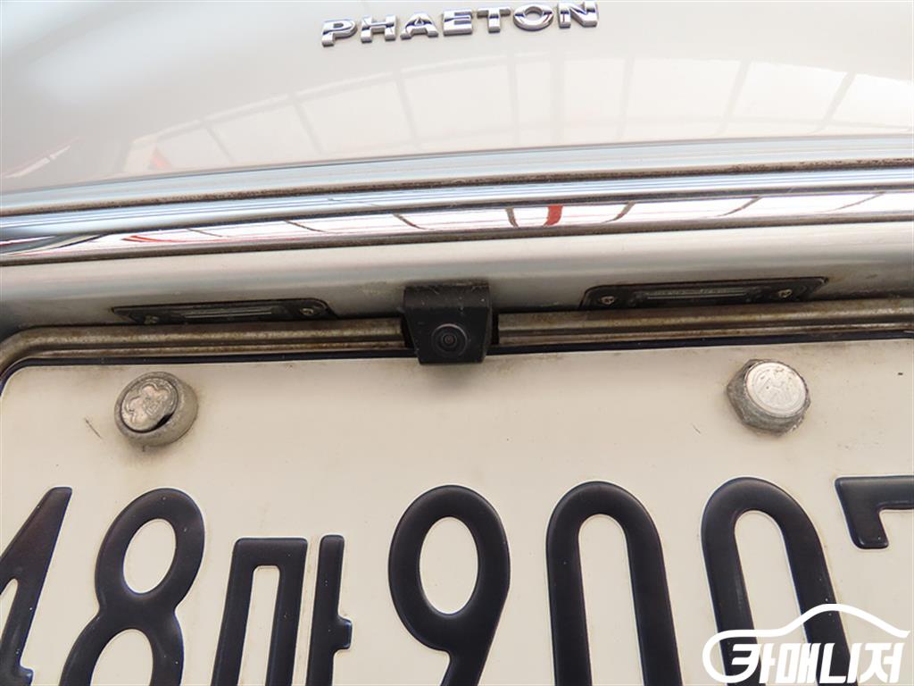 Volkswagen Phaeton V6 3.0 TDI thumbnail 16