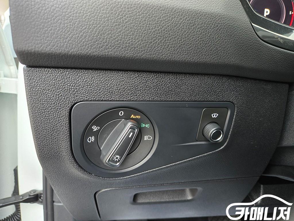 Volkswagen Tiguan 2.0 TDI Prestige thumbnail 13