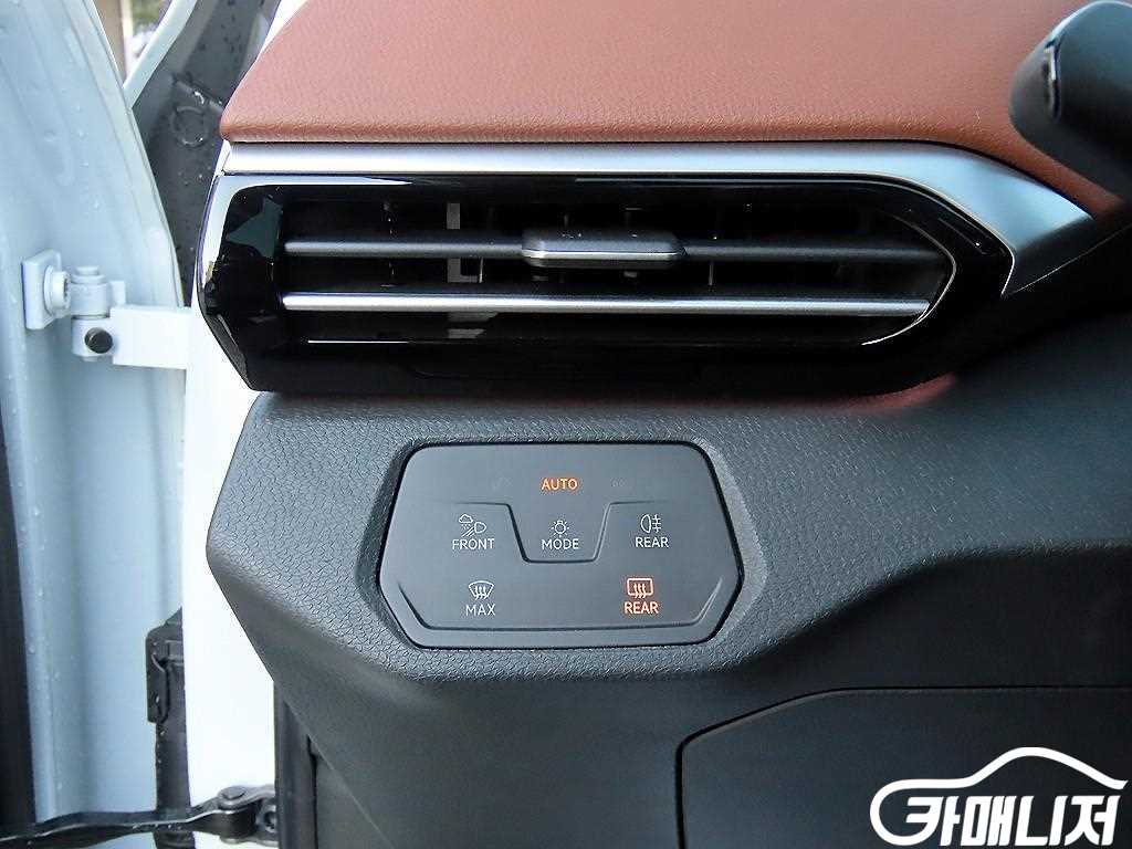 Volkswagen ID.4 Pro thumbnail 12