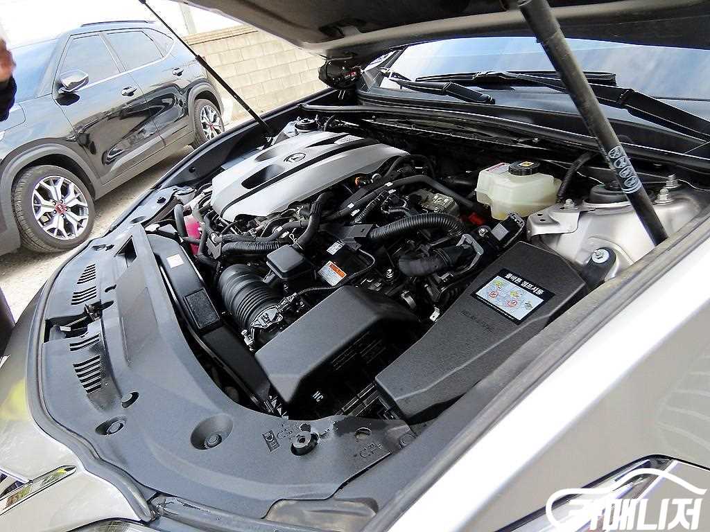 Lexus ES ES300h 7th Gen Luxury Peulreoseu thumbnail 19