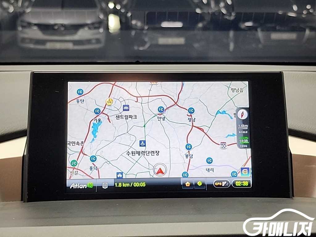 Lexus NX NX 300h Executive thumbnail 15