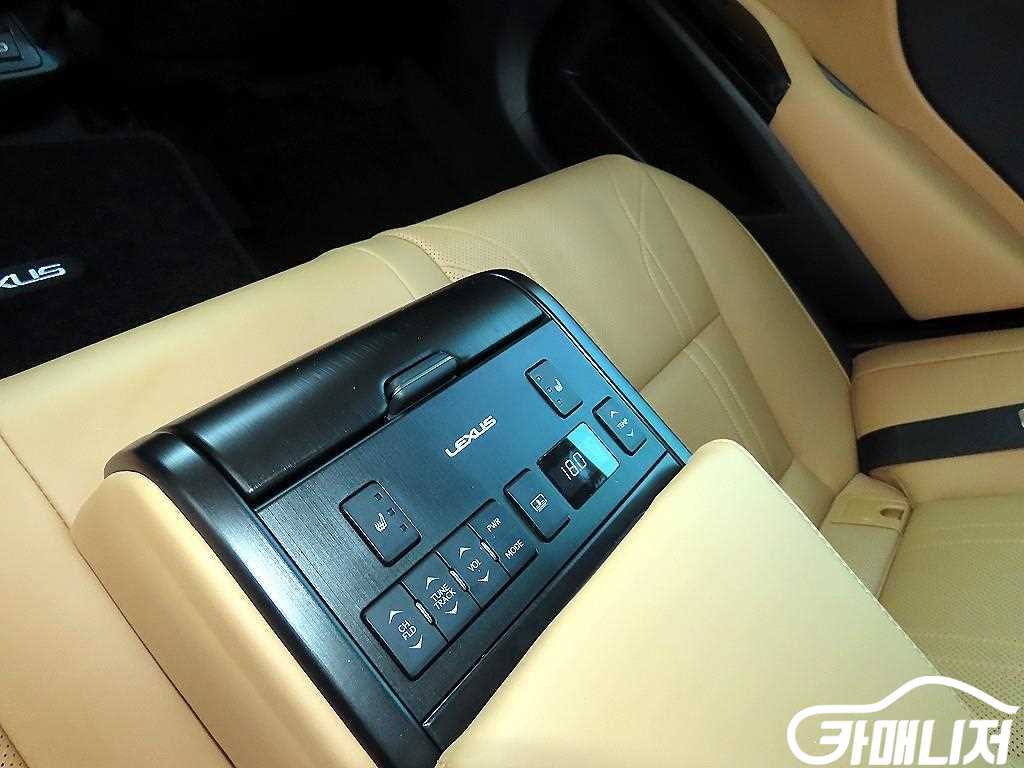 Lexus ES ES300h 7th Gen Luxury Peulreoseu thumbnail 15