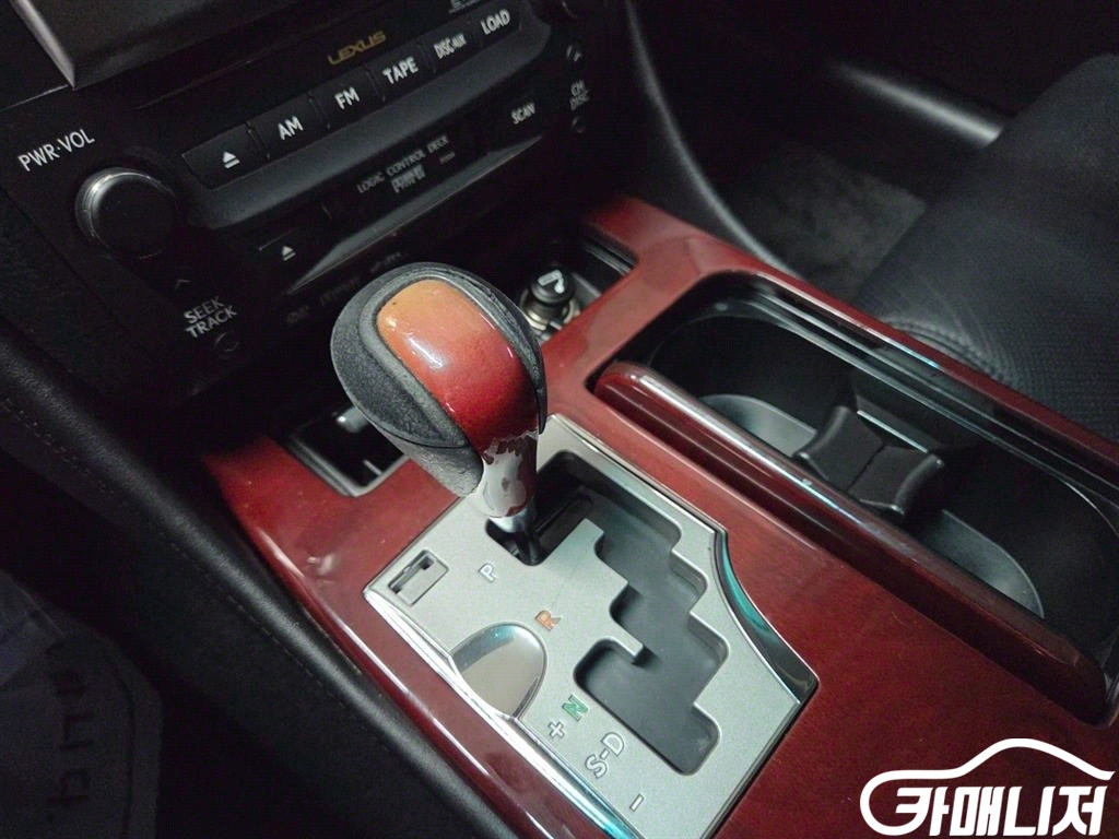 Lexus GS GS450h STD thumbnail 11