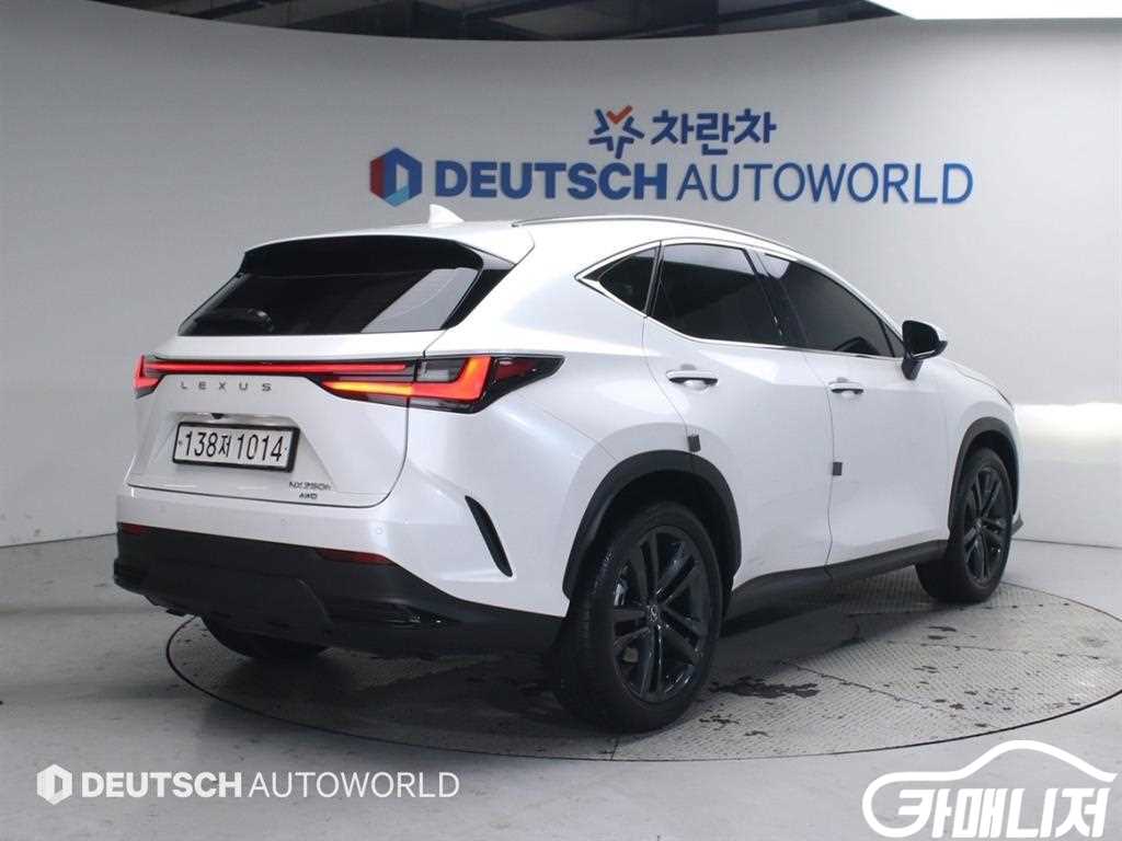Lexus NX NX 350h Premium thumbnail 2