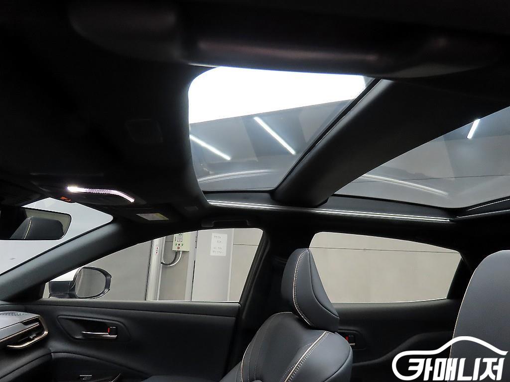 Toyota Crown Crown Crossover 2.5 4WD Hybrid thumbnail 18