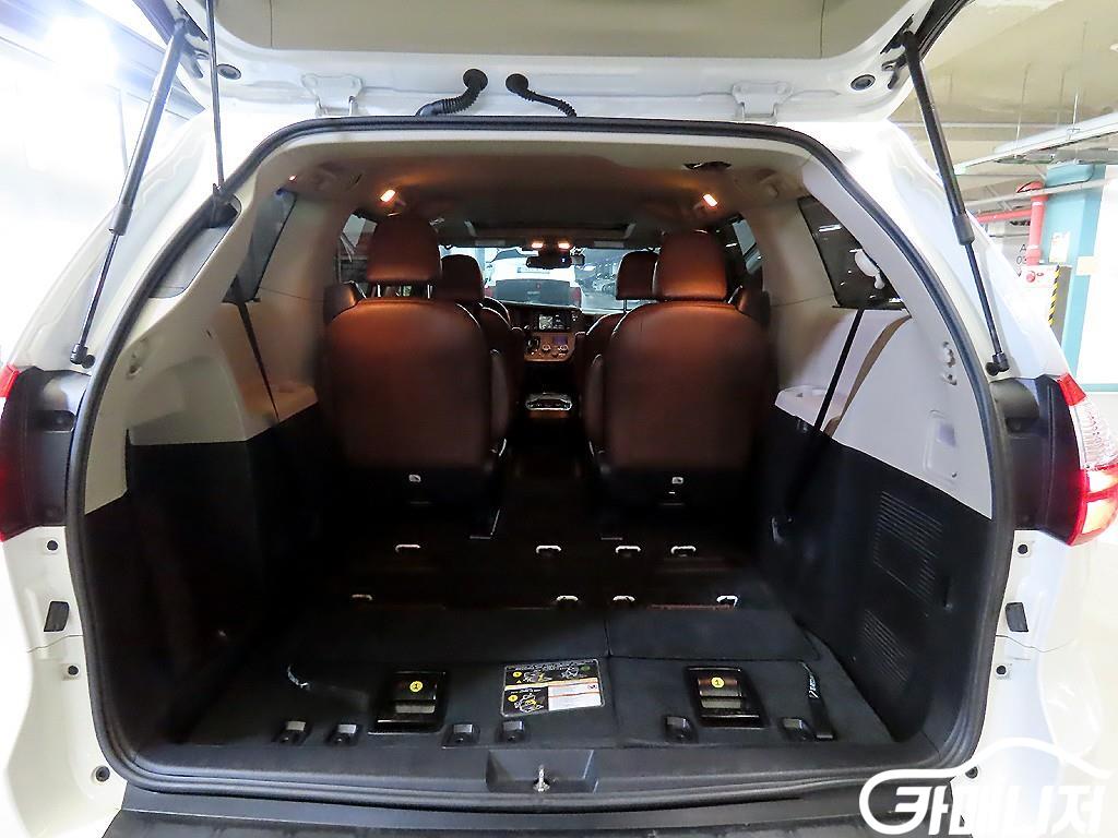 Toyota Sienna 3.5 AWD thumbnail 17