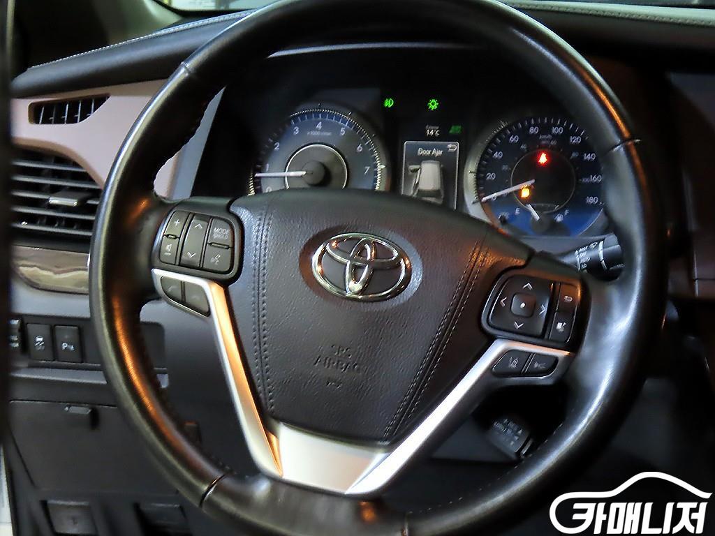 Toyota Sienna 3.5 AWD thumbnail 8