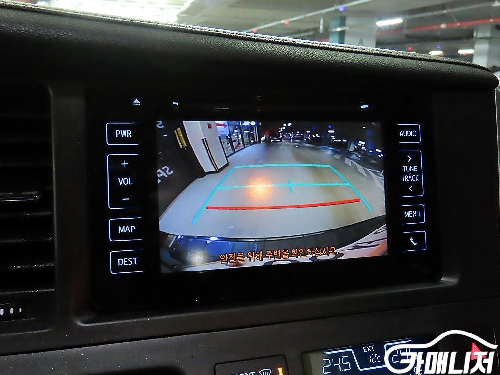 Toyota Sienna 3.5 AWD thumbnail 14