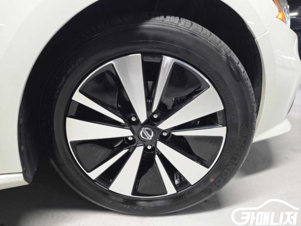 Nissan Altima 2.5 Special Edition thumbnail 19