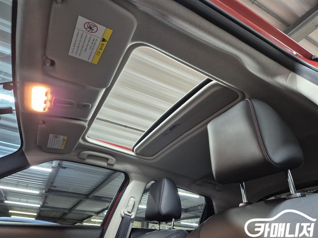 Nissan Juke 1.6 SV thumbnail 9