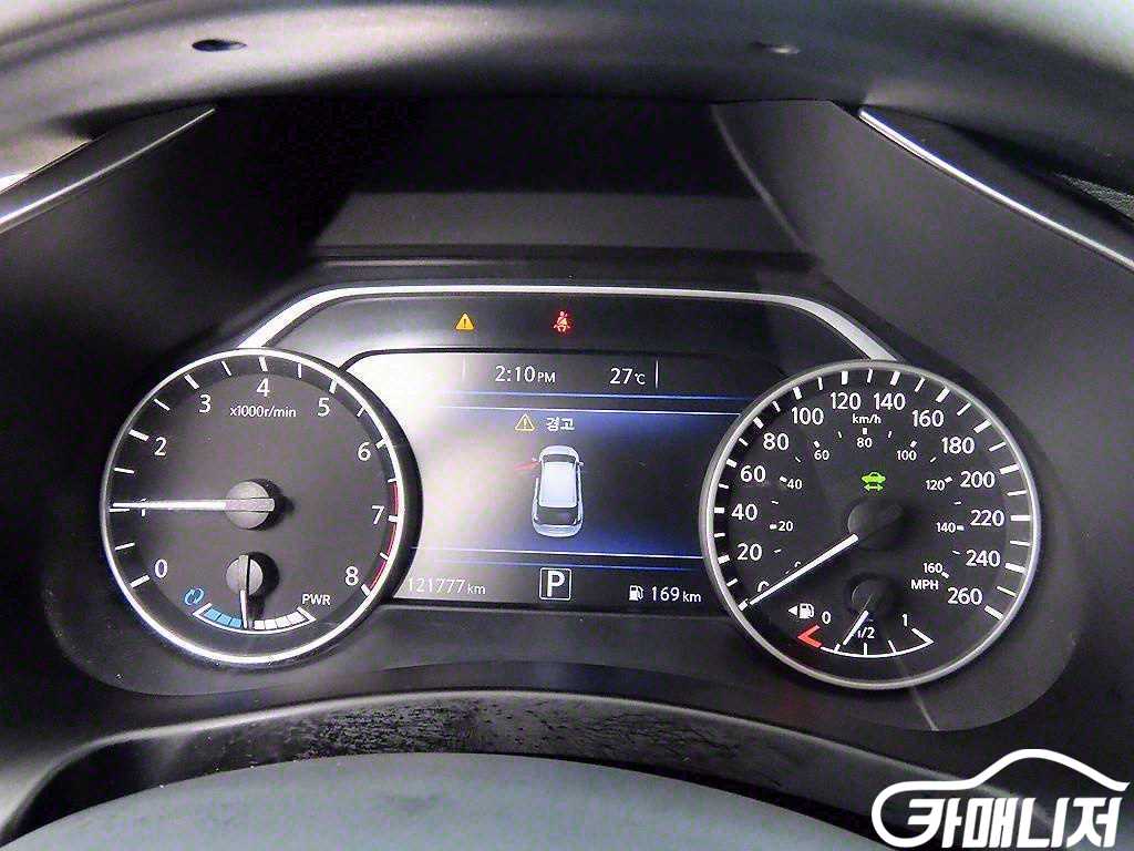 Nissan Murano 2.5 Hybrid thumbnail 9