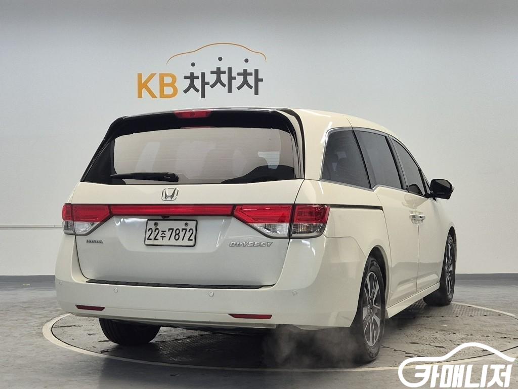 Honda Odyssey 3.5 Elite thumbnail 4