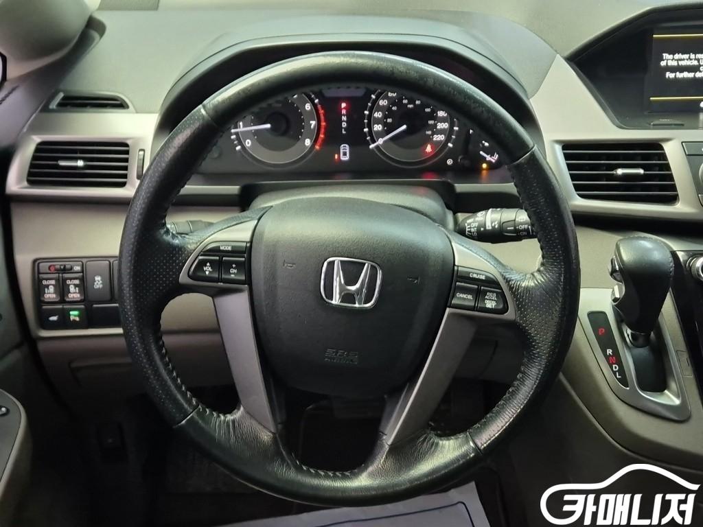 Honda Odyssey 3.5 Elite thumbnail 5