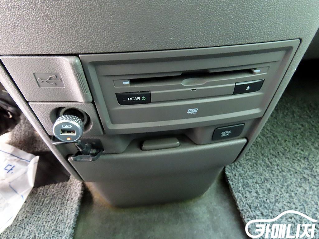 Honda Odyssey 3.5 Elite thumbnail 12