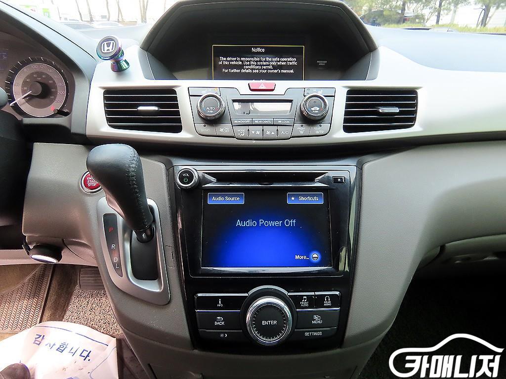 Honda Odyssey 3.5 Elite thumbnail 13