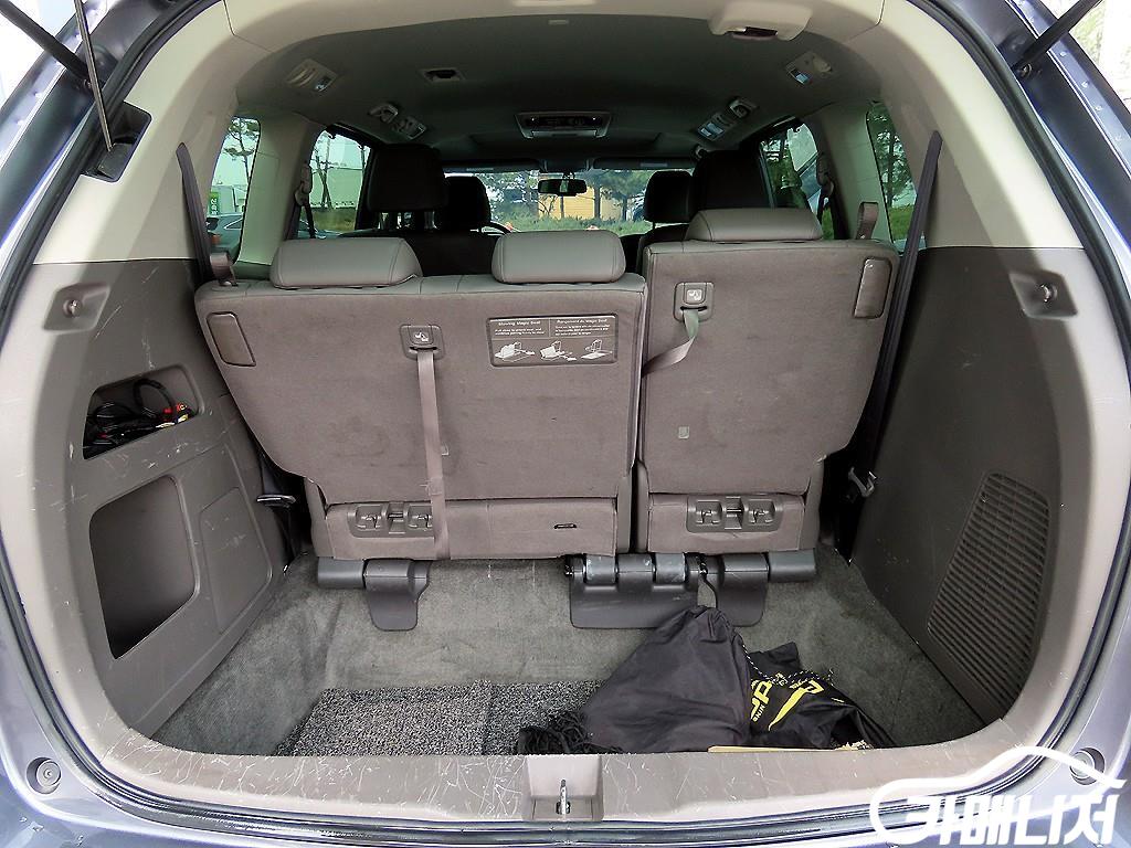 Honda Odyssey 3.5 Elite thumbnail 17