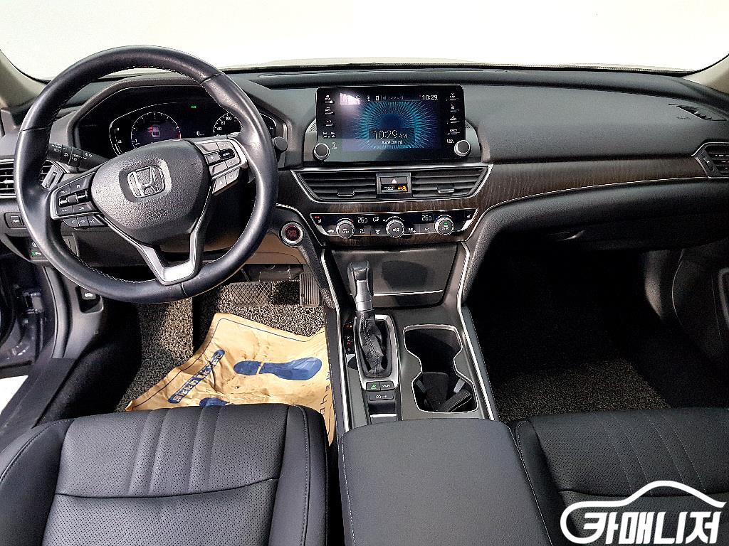 Honda Accord 1.5 Turbo thumbnail 5